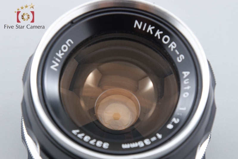 Nikon NIKKOR-S Auto 35mm f/2.8 Non Ai Lens from Japan