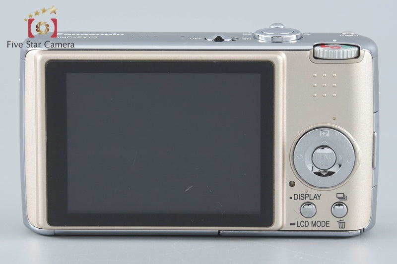 Panasonic LUMIX DMC-FX07 Gloss Gold 7.2 MP Digital Camera from Japan