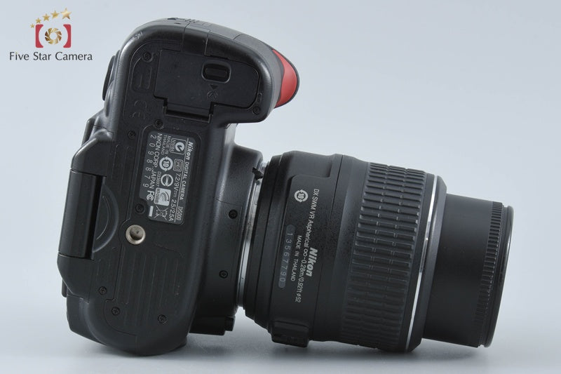 Nikon D5000 12.3 MP DSLR Camera 18-55 VR Lens from Japan