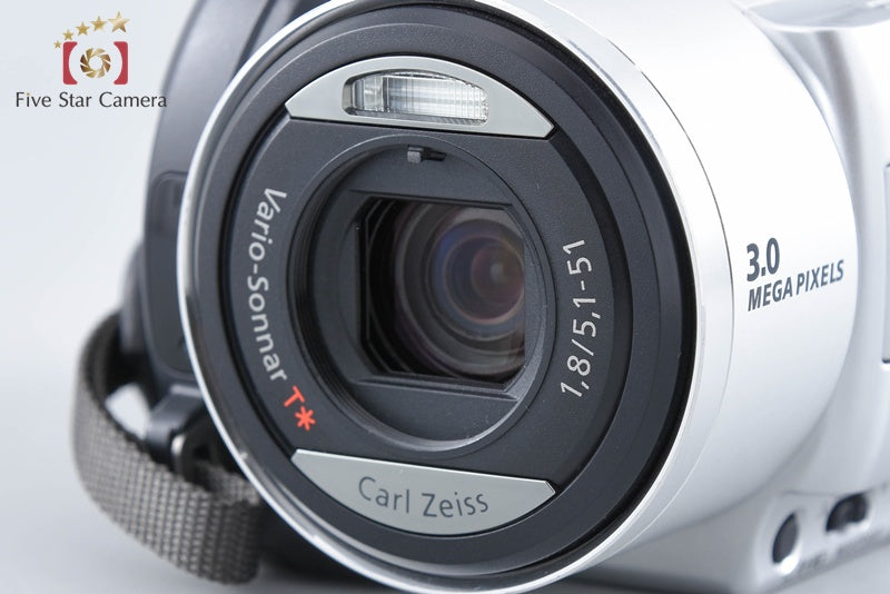 Sony HANDYCAM DCR-SR100 Digital Camcorder [Japanese Language Only] from Japan