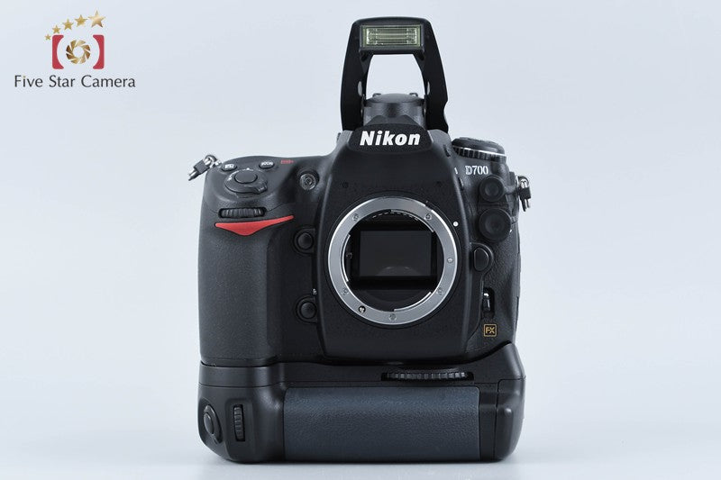 Nikon D700 12.1 MP Digtal SLR Camera + MB-D10 Battery Pack from Japan
