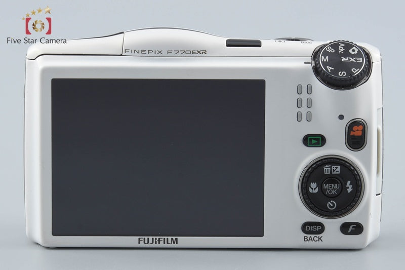 Fujifilm FinePix F770EXR White 16.0 MP Digital Camera from Japan