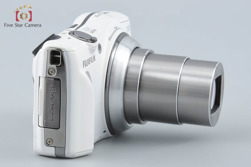 Fujifilm FinePix F770EXR White 16.0 MP Digital Camera from Japan