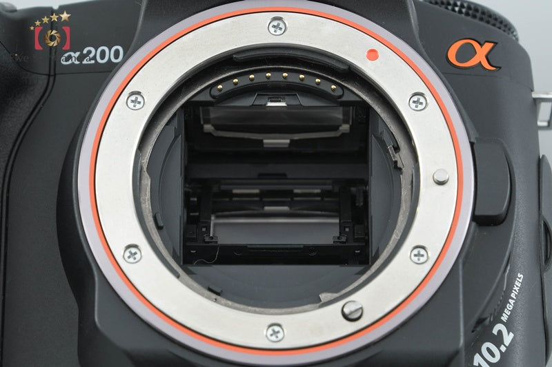 Sony α200 DSLR-A200 10.2 MP 18-70 Lens [Japanese Language Only] from Japan