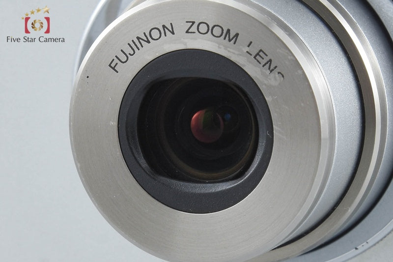 Fujifilm FinePix F410 3.1 MP Digital Camera from Japan