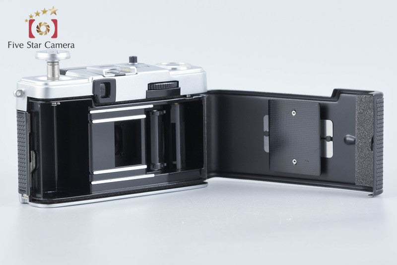 Olympus PEN EE-3 Black 35mm Half Frame Film Camera D.Zuiko 28mm f/3.5 from Japan