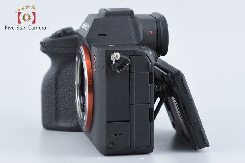 Sony α7R V ILCE-7RM5 61.0 MP Digital Camera [Multiple Languages] from Japan