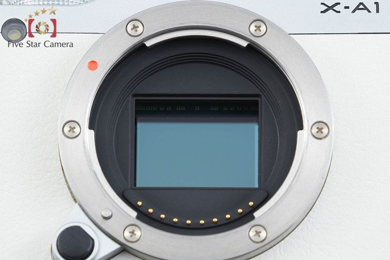Fujifilm X-A1 White 16.3 MP Digital Camera 16-50mm Lens from Japan