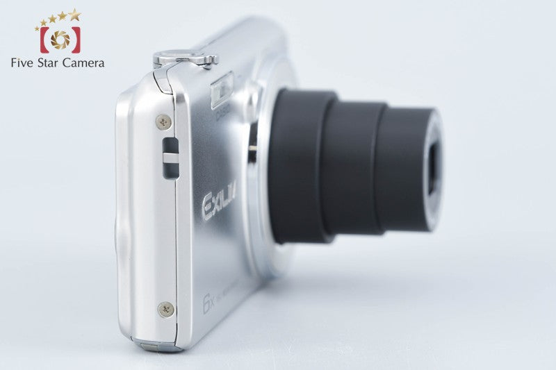 CASIO EXILIM EX-ZS26 Silver 16.1 MP Digital Camera w/ Box from Japan