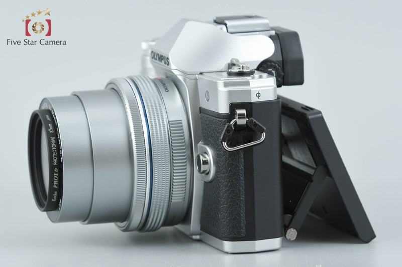 Olympus OM-D E-M10 Mark III Silver 16.1MP Digital Camera 14-42 Lens from Japan