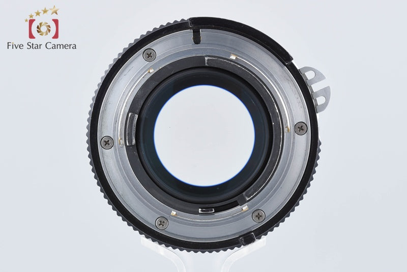 Nikon Ai NIKKOR 105mm f/2.5 from Japan