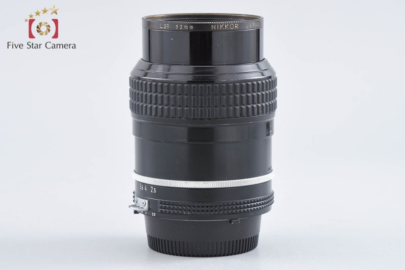 Nikon Ai NIKKOR 105mm f/2.5 from Japan