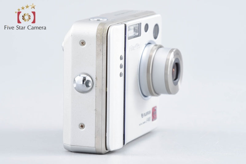 Fujifilm FinePix F401 2.1 MP Digital Camera [Japanese Language Only] from Japan