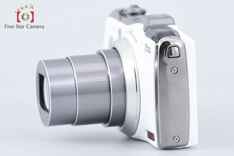 Fujifilm FinePix F600EXR White 16.0 MP Digital Camera from Japan