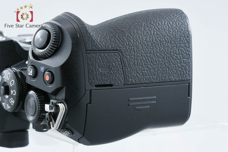 Olympus OM-D E-M1 Mark III Black 20.3 MP Digital Mirrorless Camera from Japan