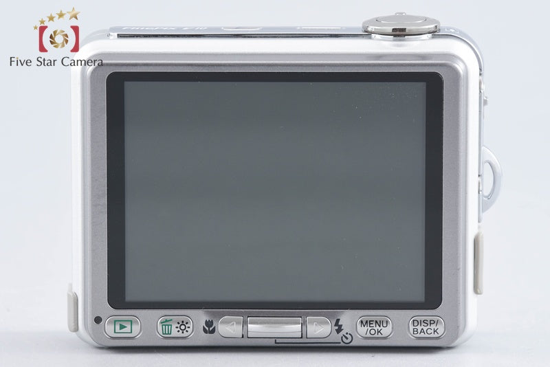 Fujifilm FinePix V10 Silver 5.1 MP Digital Camera from Japan