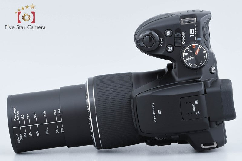 Fujifilm FinePix S9200 Black 16.2 MP Digital Camera from Japan