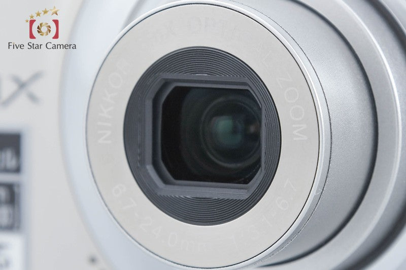 Nikon COOLPIX L21 Silver 8.0 MP Digital Camera from Japan
