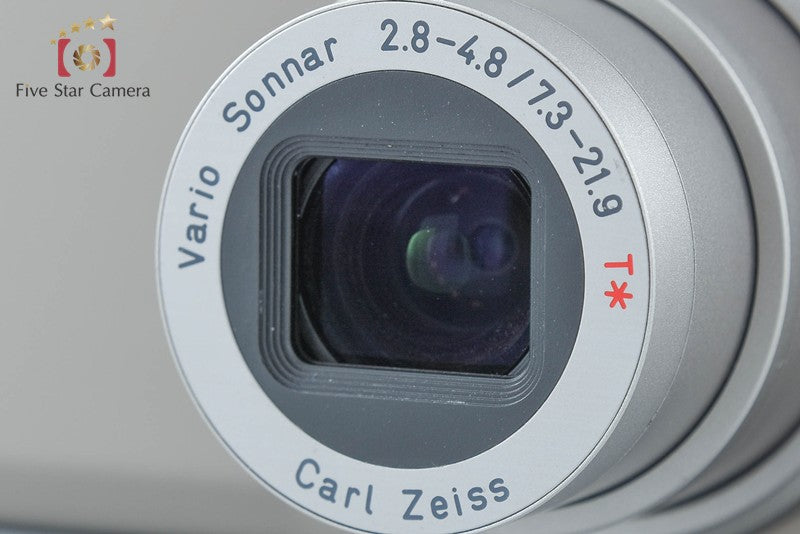 CONTAX TVS DIGITAL Titanium 5.0 MP Digital Camera from Japan