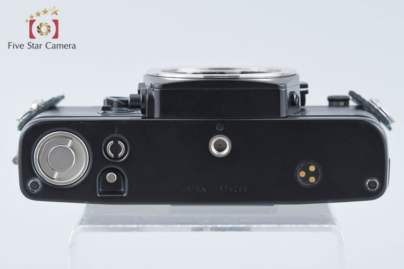 CONTAX RTS II Quartz 35mm SLR Film Camera Body from Japan
