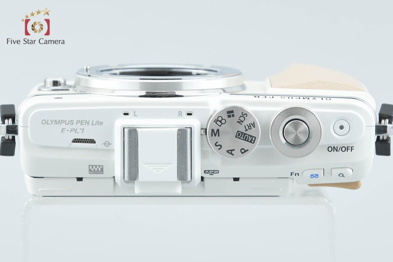 Olympus PEN Lite E-PL7 White 16.1 MP Digital Mirrorless Camera Body from Japan