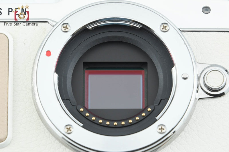 Olympus PEN Lite E-PL7 White 16.1 MP Digital Mirrorless Camera Body from Japan
