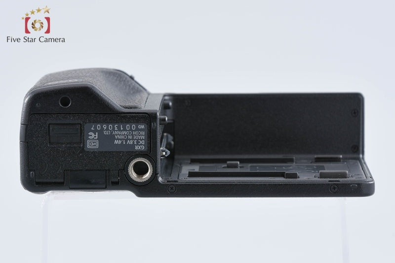 "Shutter count 103" Ricoh GXR 10.0 MP Digital Mirrorless Camera Body from Japan