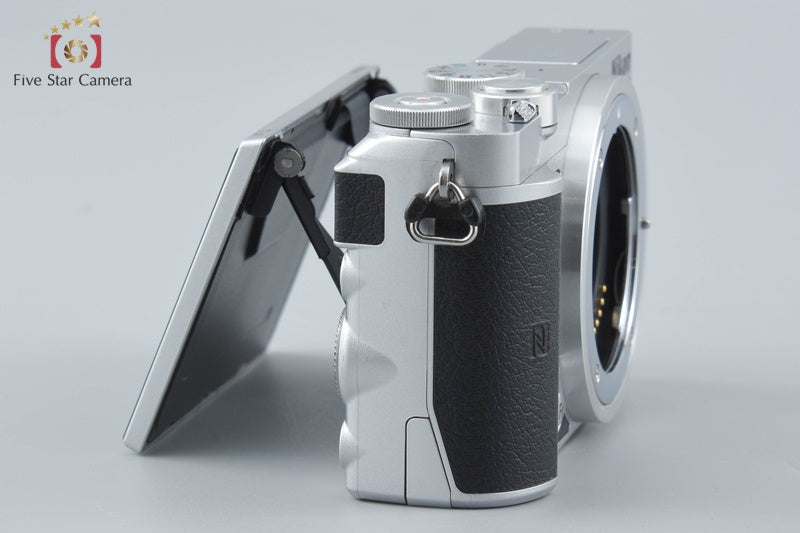 Nikon 1 J5 Silver 20.8 MP Digital Mirrorless Camera Body from Japan