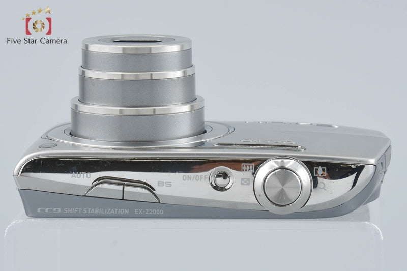CASIO EXILIM ZOOM EX-Z2000 Silver 14.1 MP Digital Camera from Japan