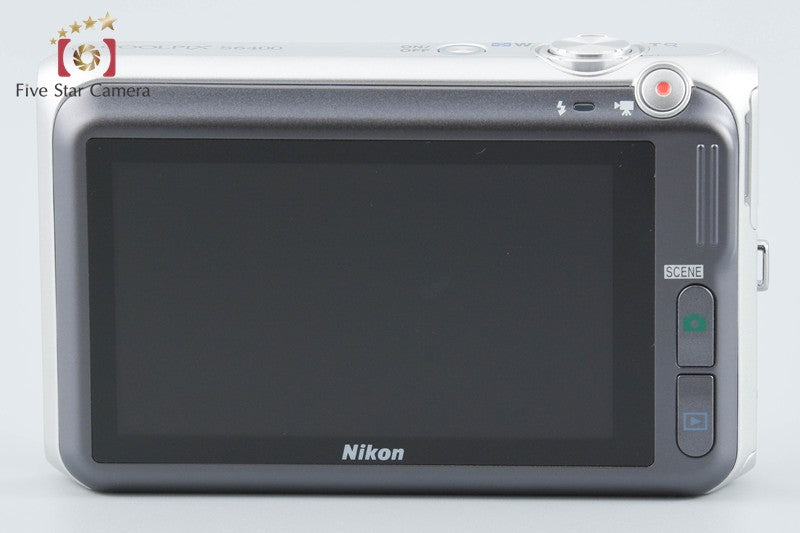 Nikon COOLPIX S6400 Crystal Silver 16.0 MP Digital Camera from Japan