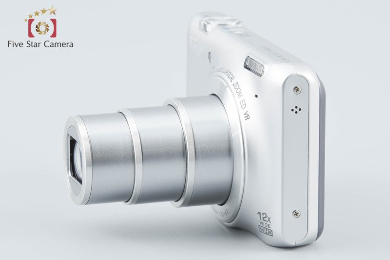 Nikon COOLPIX S6400 Crystal Silver 16.0 MP Digital Camera from Japan