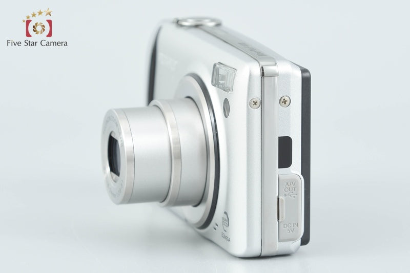 Fujifilm FinePix F40fd Silver 8.3 MP Digital Camera from Japan