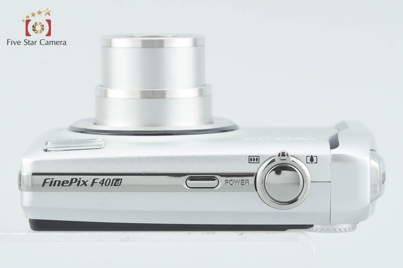Fujifilm FinePix F40fd Silver 8.3 MP Digital Camera from Japan
