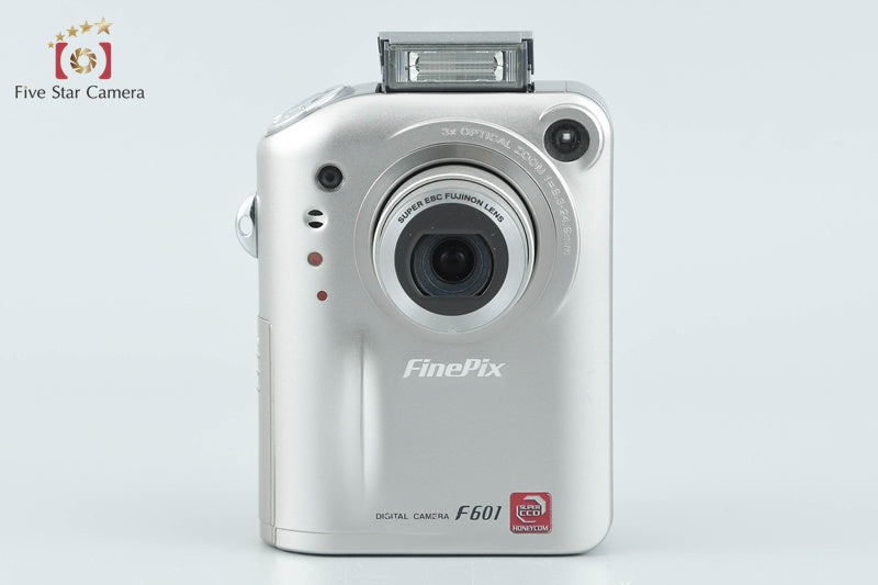 Fujifilm FinePix F601 3.1 MP Digital Camera [Japanese Language Only] from Japan