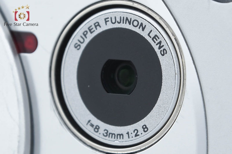 FUJIFILM FinePix 50i Silver Digital Camera [Japanese Language Only] from Japan