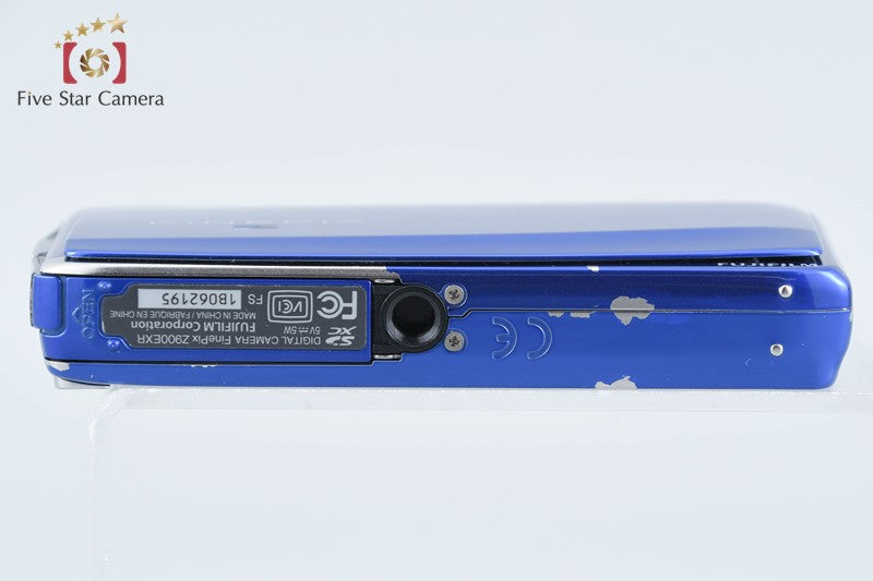 Fujifilm FinePix Z900EXR Blue 16.0 MP Digital Camera from Japan