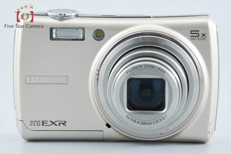 Fujifilm FinePix F200EXR Silver 12.0 MP Digital Camera from Japan