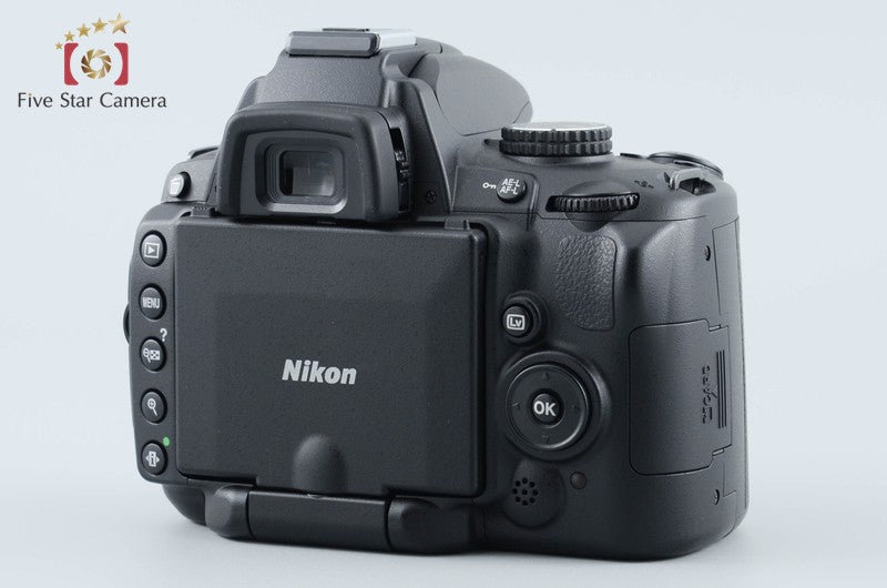 "Shutter count 1,446" Nikon D5000 12.3 MP DSLR Camera 18-55 VR Lens from Japan