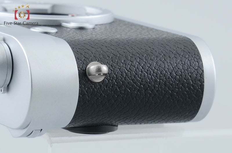 Leica M10 24.0 MP Silver Chrome Digital Rangefinder Camera Body from Japan
