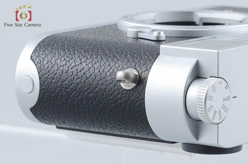 Leica M10 24.0 MP Silver Chrome Digital Rangefinder Camera Body from Japan