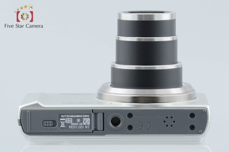 CASIO EXILIM EX-ZS100 Silver 14.1 MP Digital Camera from Japan