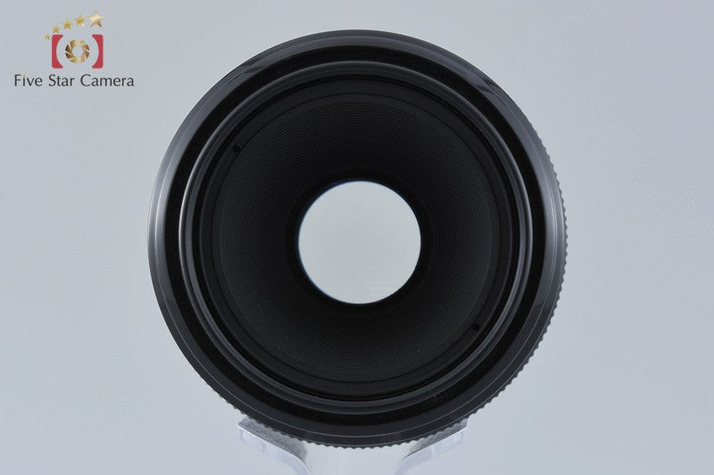 Canon EF 50mm f/2.5 Compact Macro