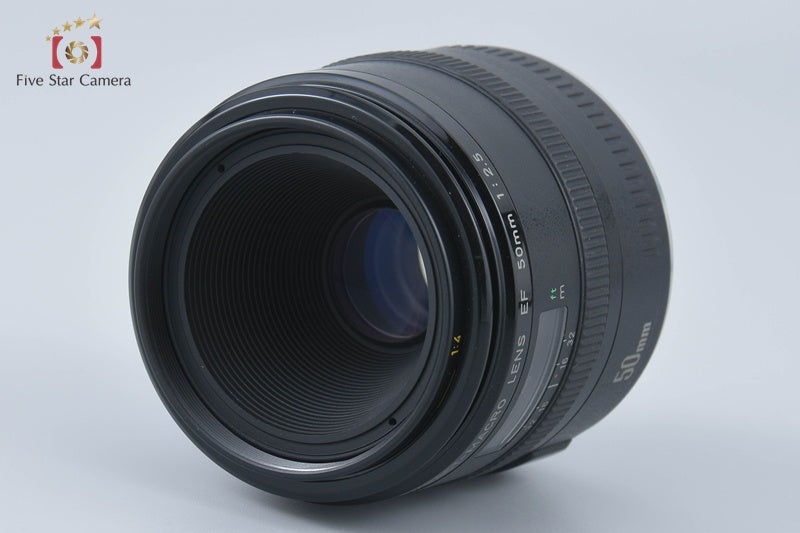Canon EF 50mm f/2.5 Compact Macro [Near Mint]