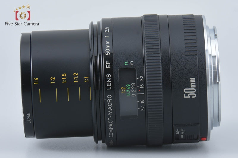 Canon EF 50mm f/2.5 Compact Macro [Near Mint]