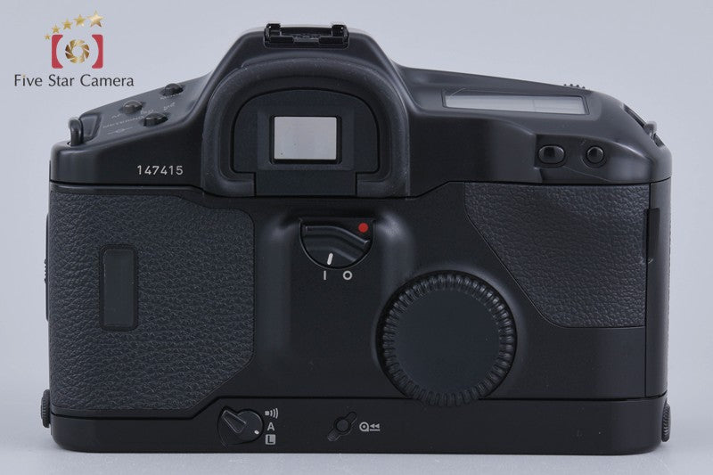 Canon EOS-1 35mm SLR Film Camera Body