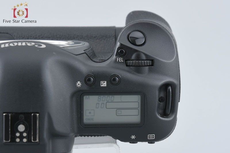 Canon EOS-1D Mark II 8.2 MP Digital SLR Camera Body [Very Good]