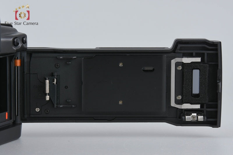 Canon EOS 7 35mm SLR Film Camera Body