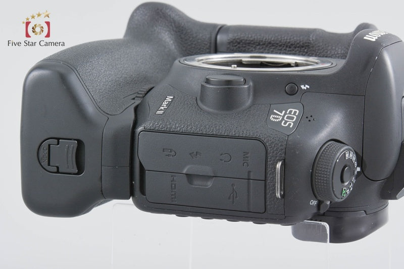 Canon EOS 7D Mark II 20.2 MP Digital SLR Camera + BG-E16 Battery Grip