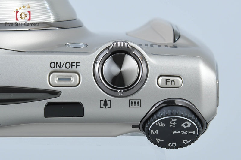 Fujifilm FinePix F900EXR Champagne Gold 16.0 MP Digital Camera