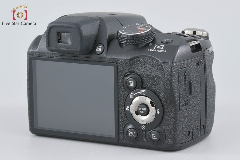 Fujifilm FinePix S3200 14.0 MP Digital Camera